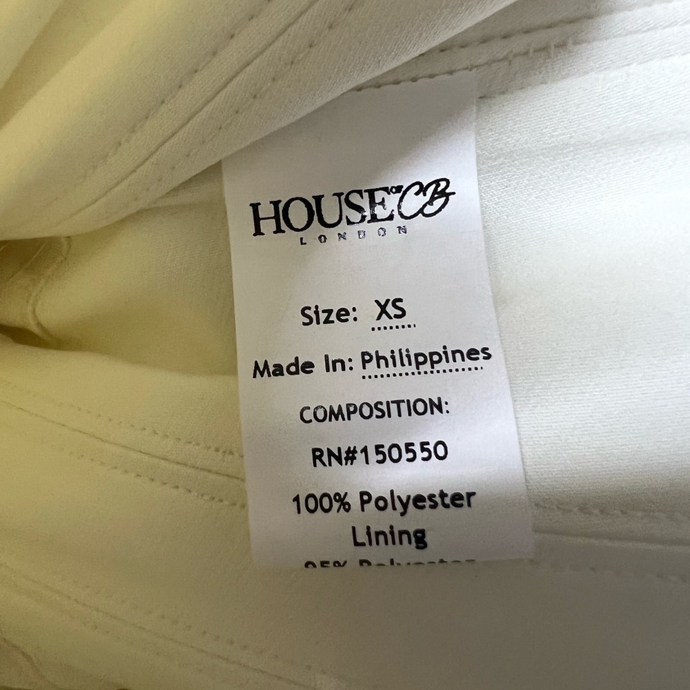 HOUSE OF CB ‘Evita’ White Off the Shoulder Corset Top - Picture 10 of 12